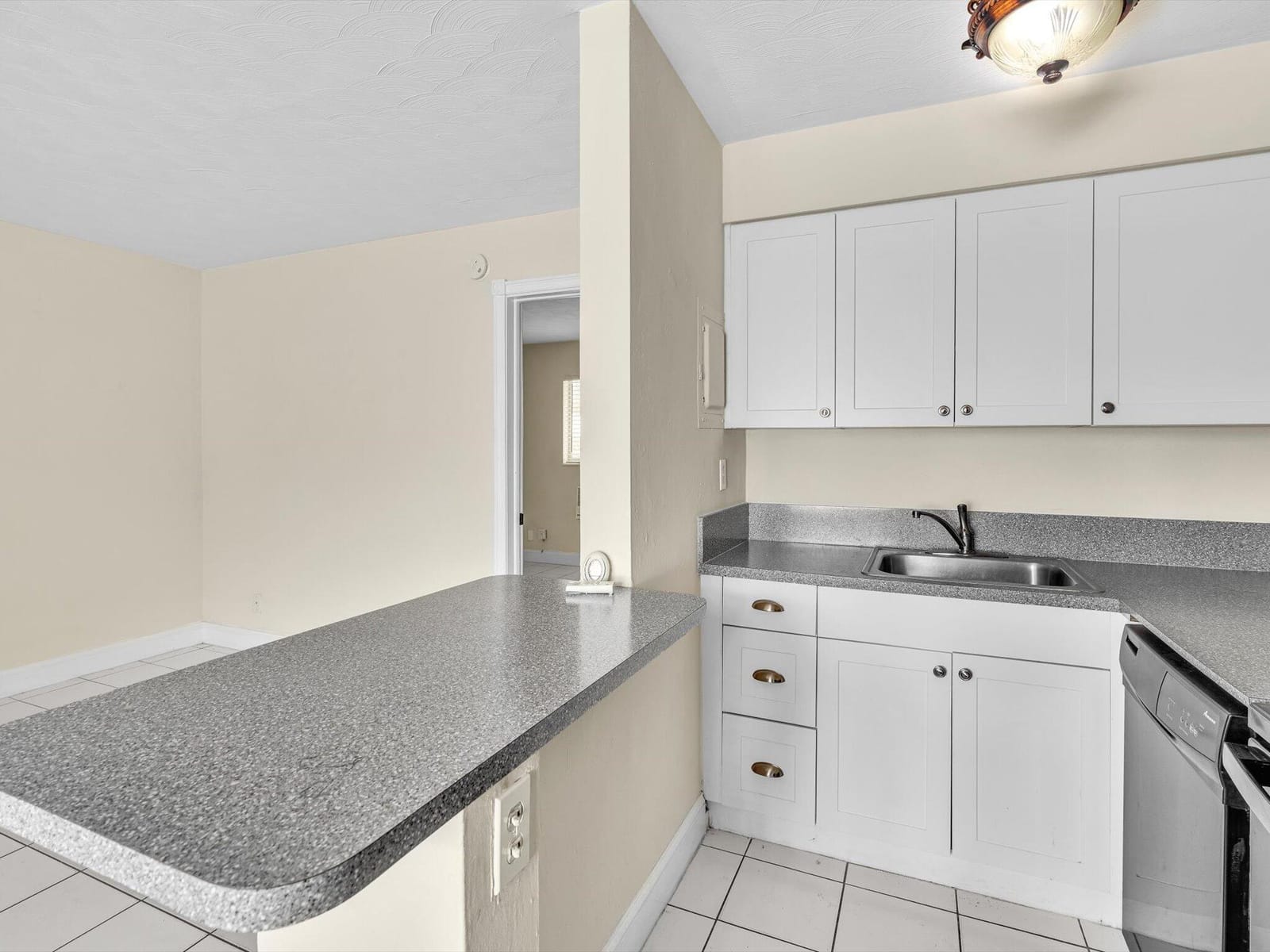 1219 NE 14th Avenue 1-5 — photo 9