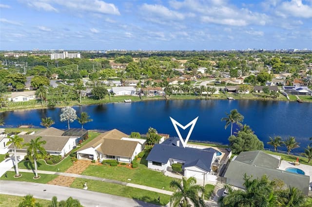 1310 SW 26th Avenue, Deerfield Beach, FL 33442