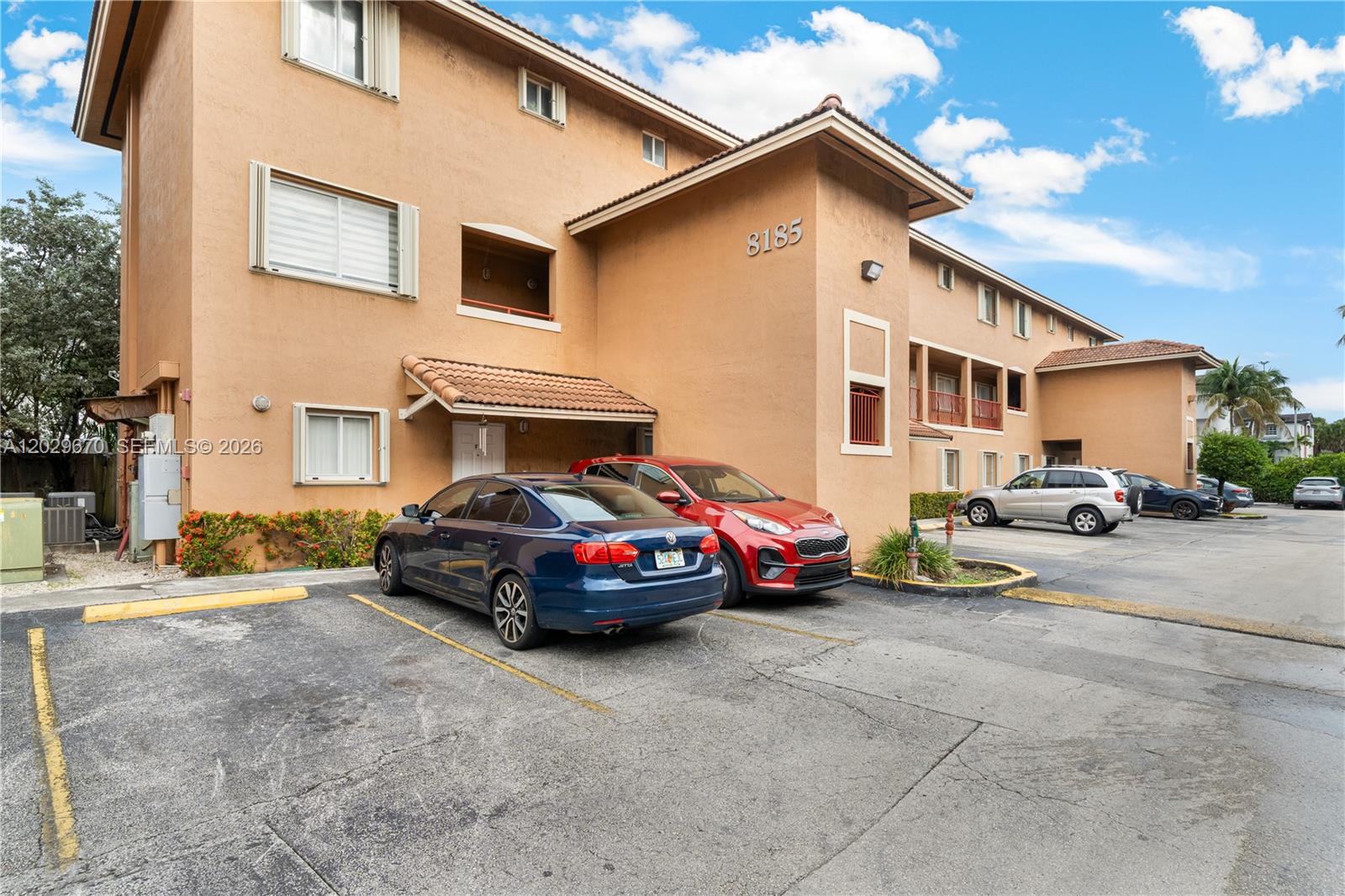 8185 NW 8th Street F5, Miami, FL 33126, Miami
