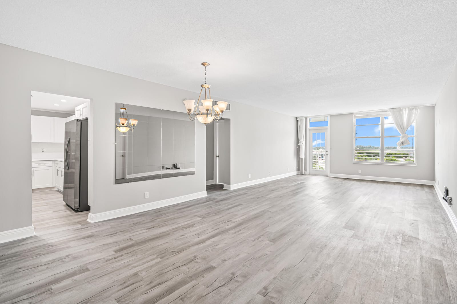 2851 S Ocean 0026 — photo 2