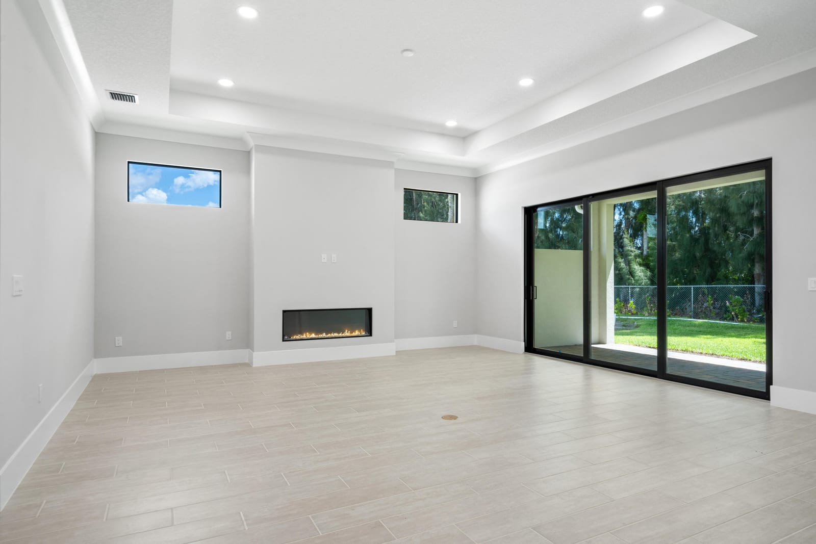 692 Ravens Landing Drive — photo 3