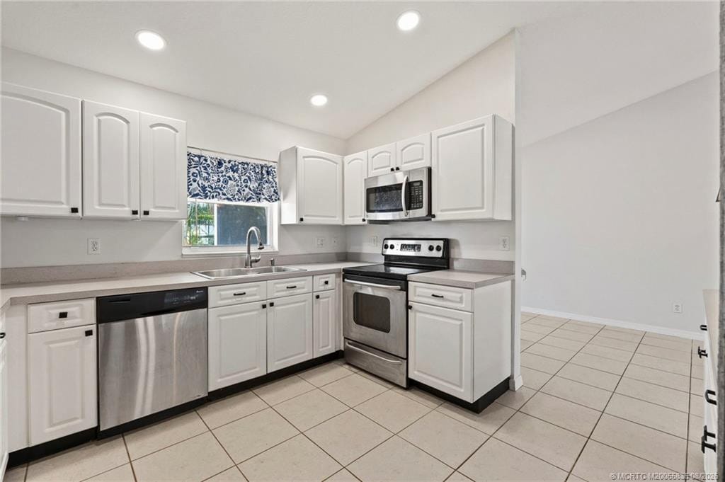 984 NW 16th Place, Stuart, FL 34994 photo 16