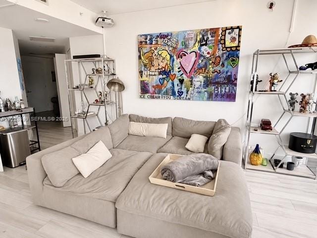 45 SW 9th Street 1506 — photo 4