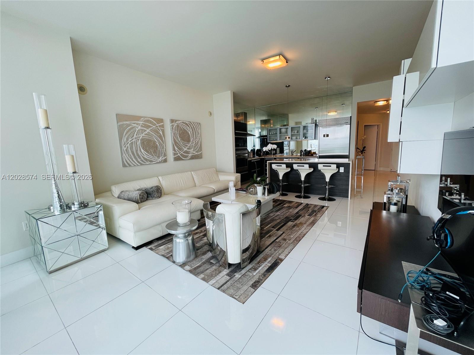 2020 N Bayshore Drive 2008, Miami, FL 33137, Miami