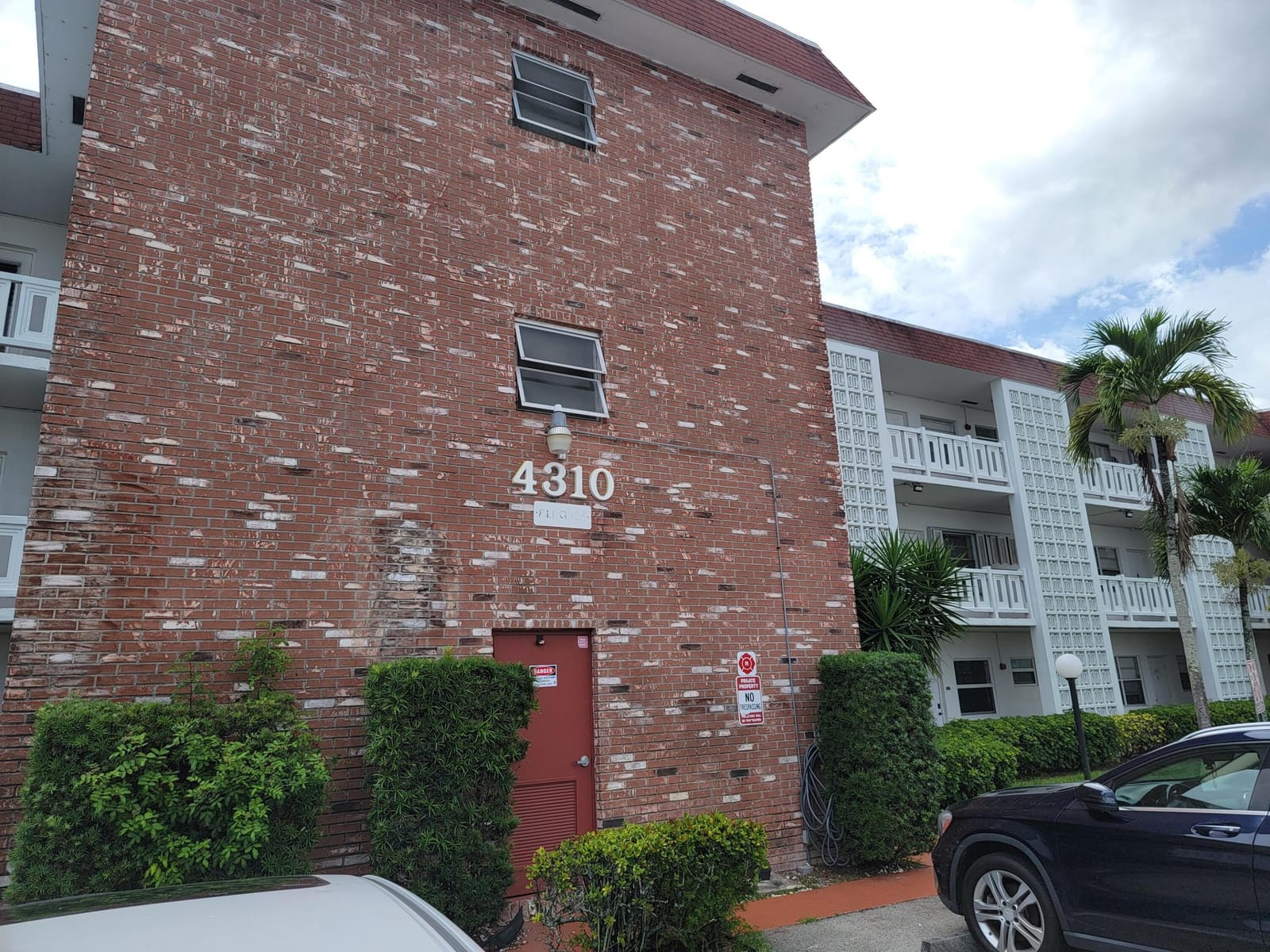 4310 NW 12th Court 205 — photo 3