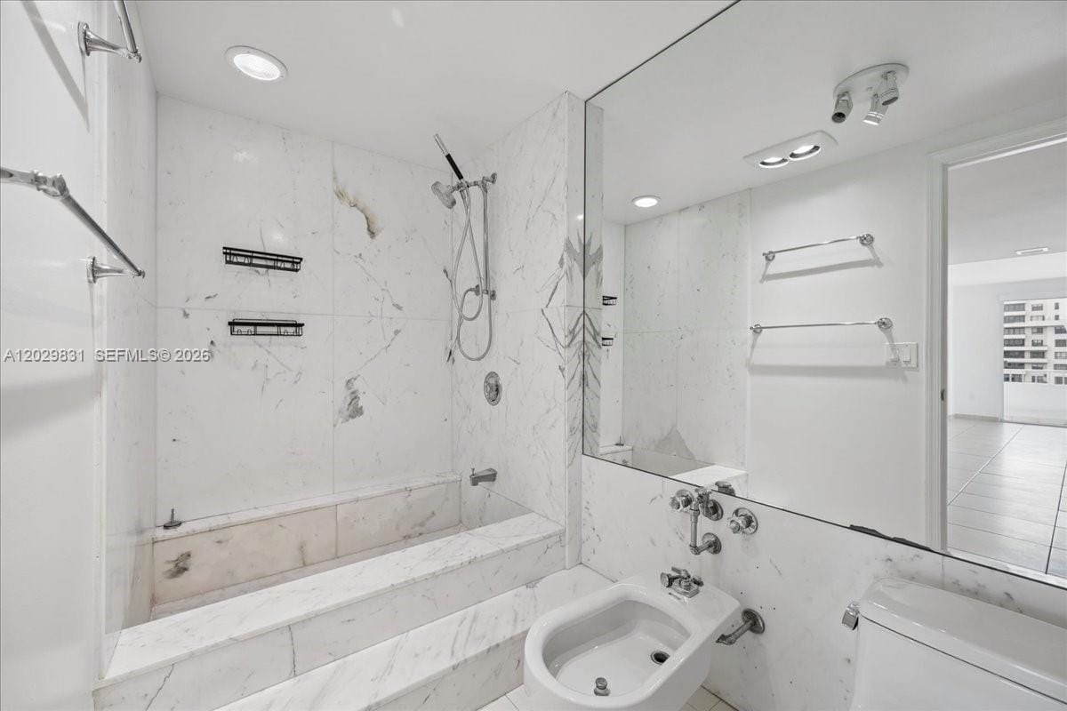 199 Ocean Lane Drive 911, Key Biscayne, FL 33149 photo 19