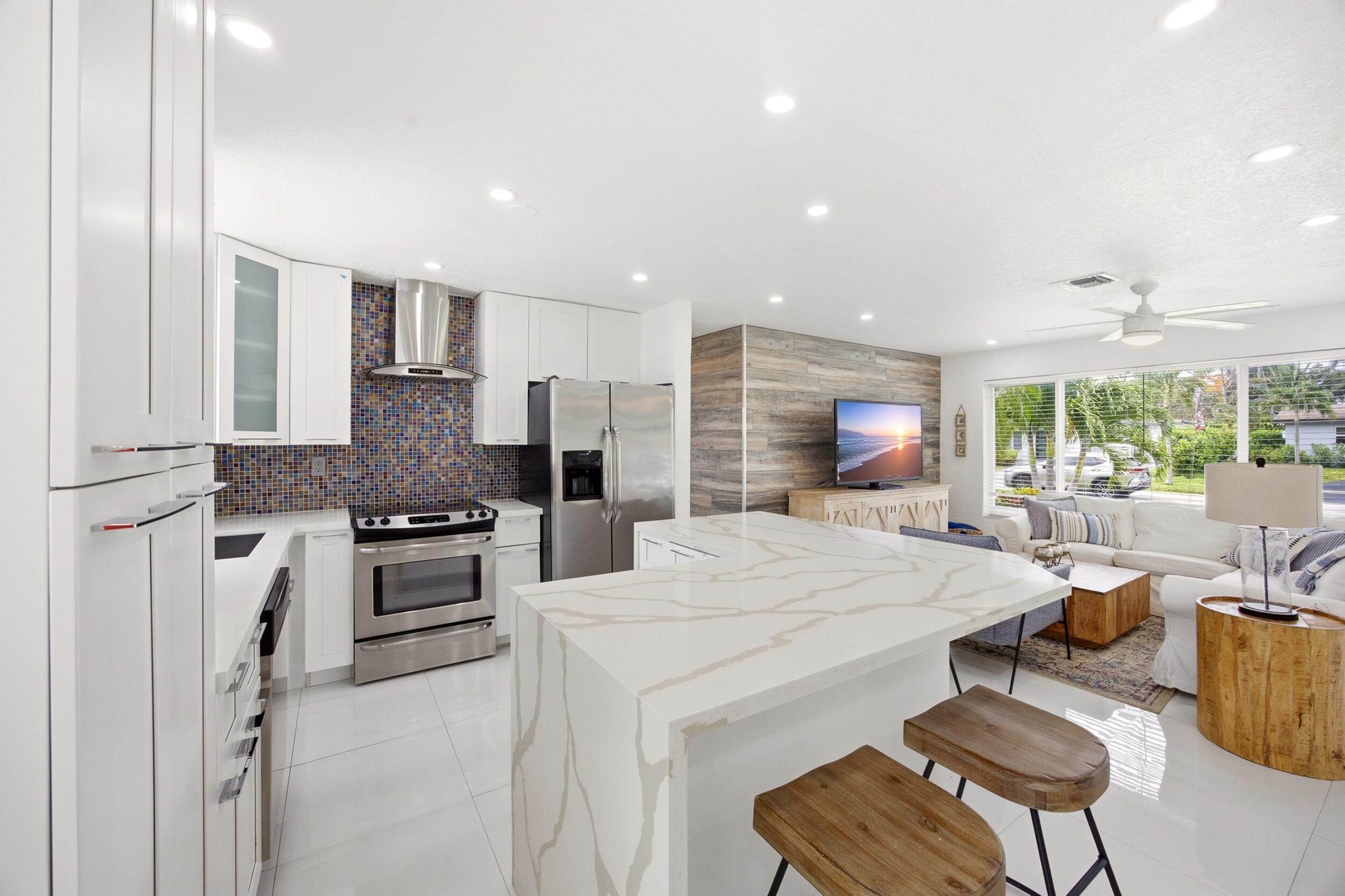 817 SE 16th Street, Deerfield Beach, FL 33441, Deerfield Beach