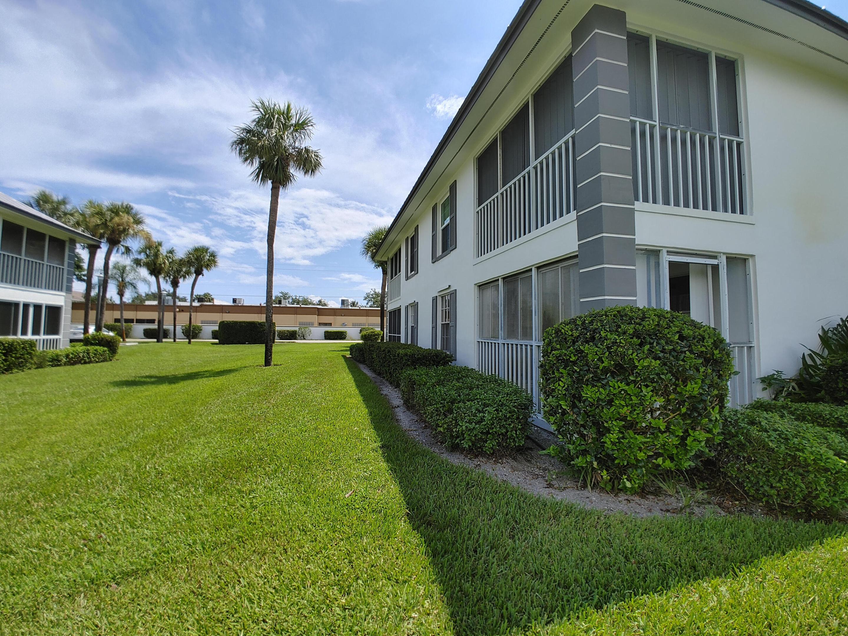 801 SE Central Parkway 7, Stuart, FL 34994, Stuart