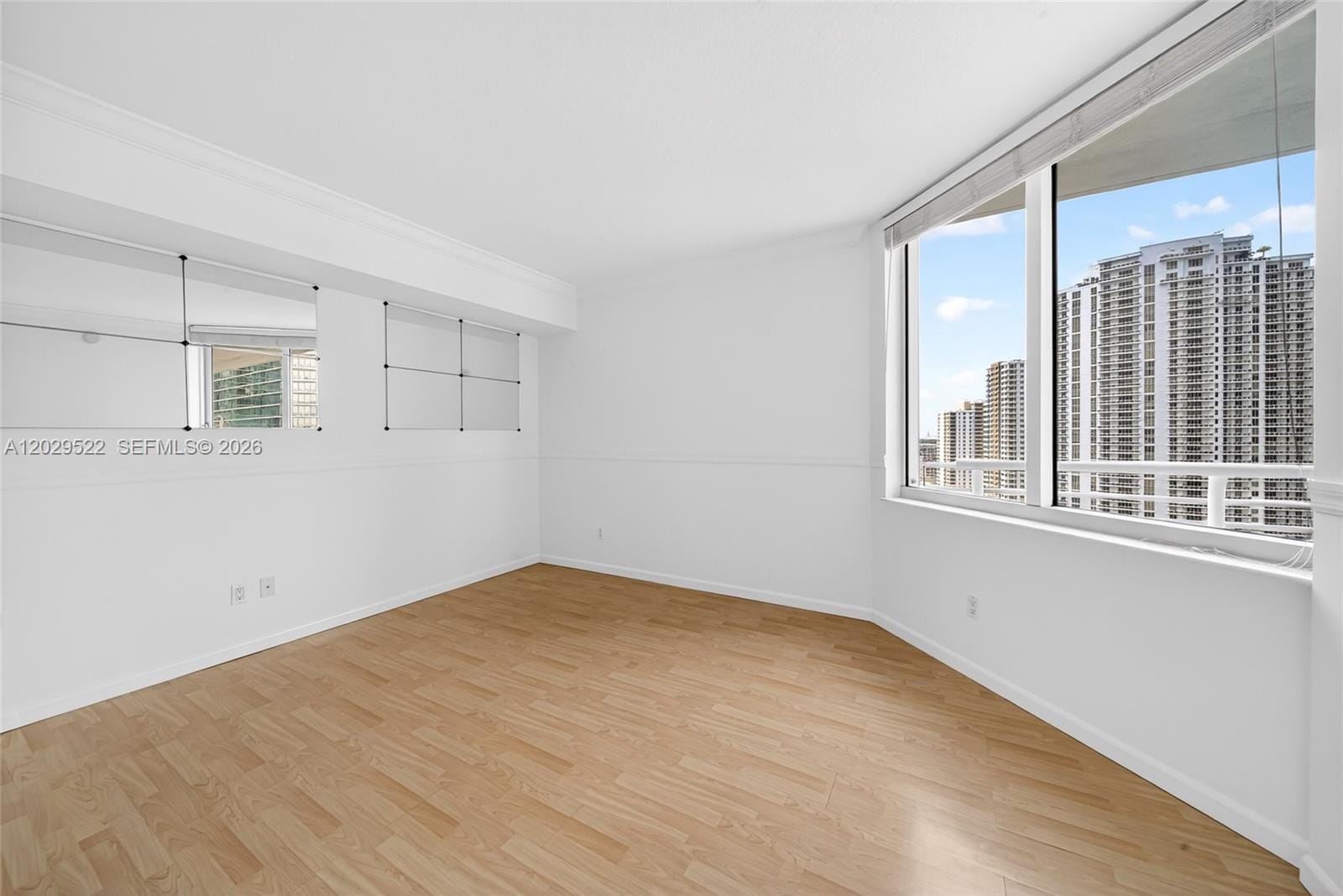 325 S Biscayne Boulevard 2219, Miami, FL 33131 photo 20