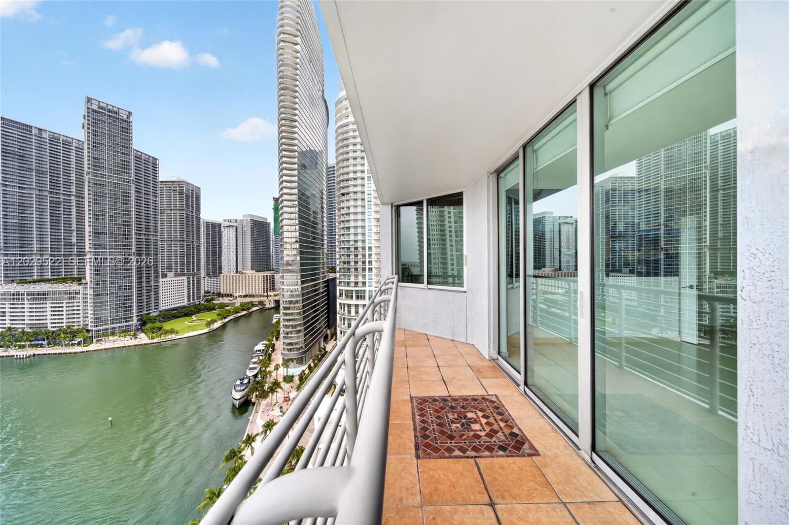 325 S Biscayne Boulevard 2219, Miami, FL 33131 photo 27