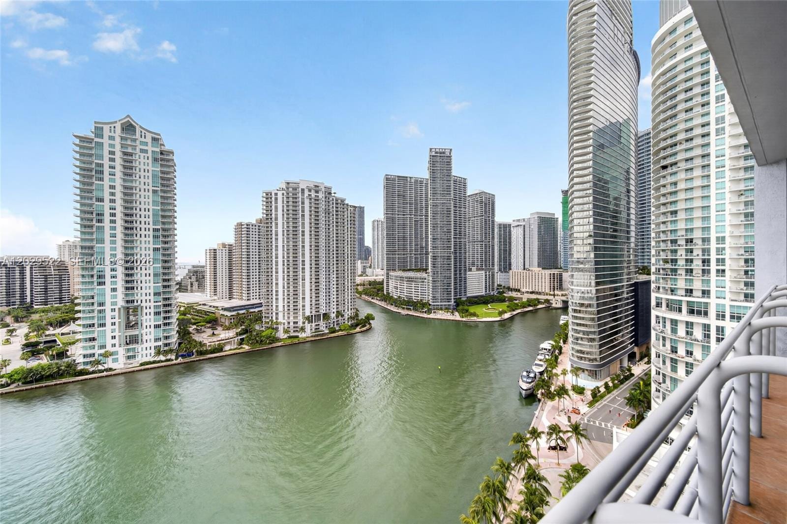 325 S Biscayne Boulevard 2219, Miami, FL 33131 photo 28