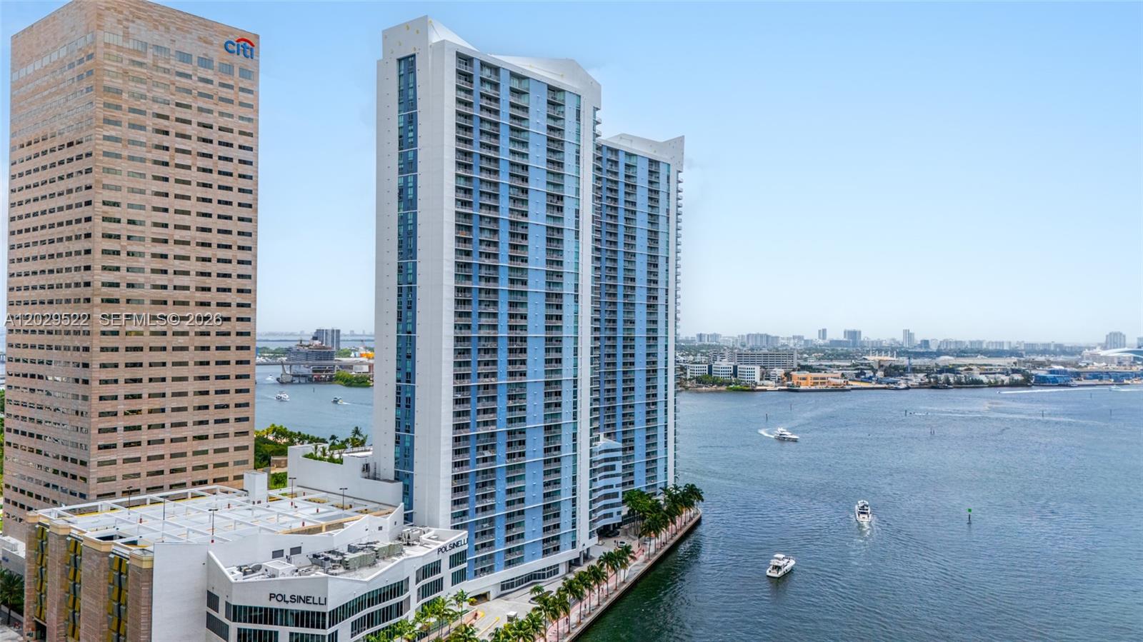 325 S Biscayne Boulevard 2219, Miami, FL 33131, Miami