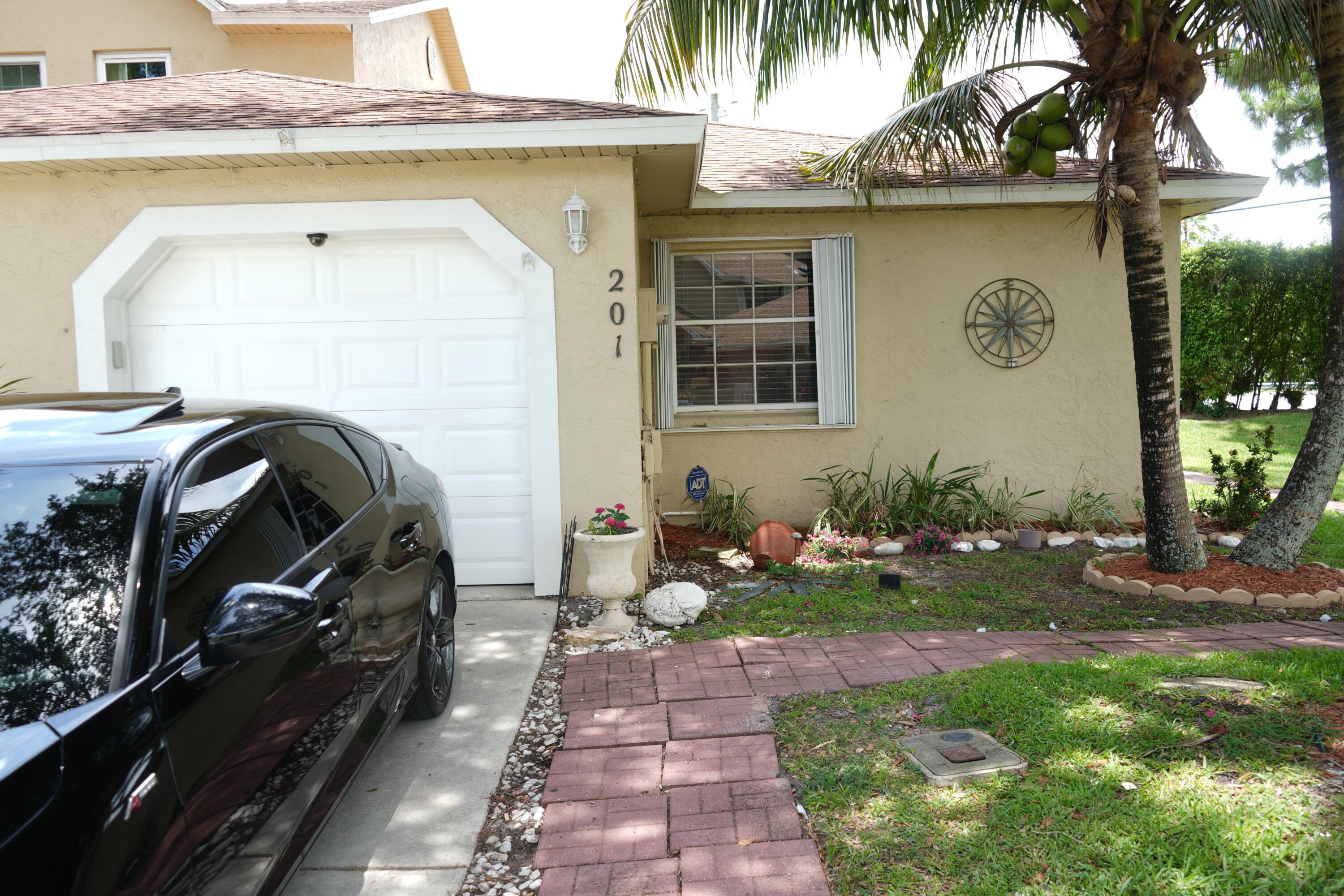 201 Maplewood Drive 201, Greenacres, FL 33415, Greenacres