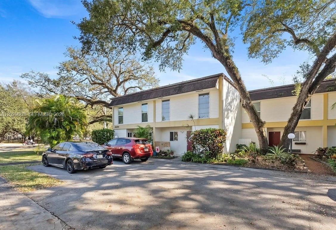 3300 Atlanta Street 15B, Hollywood, FL 33021, Hollywood