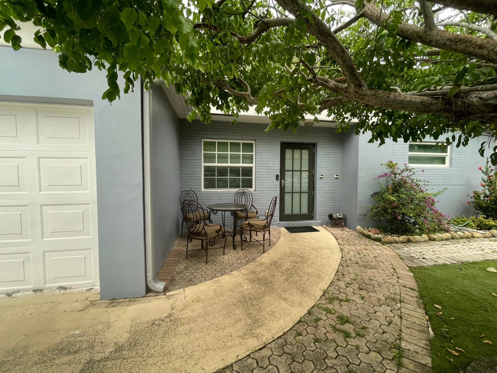 3850 NE 12th Terrace — photo 6