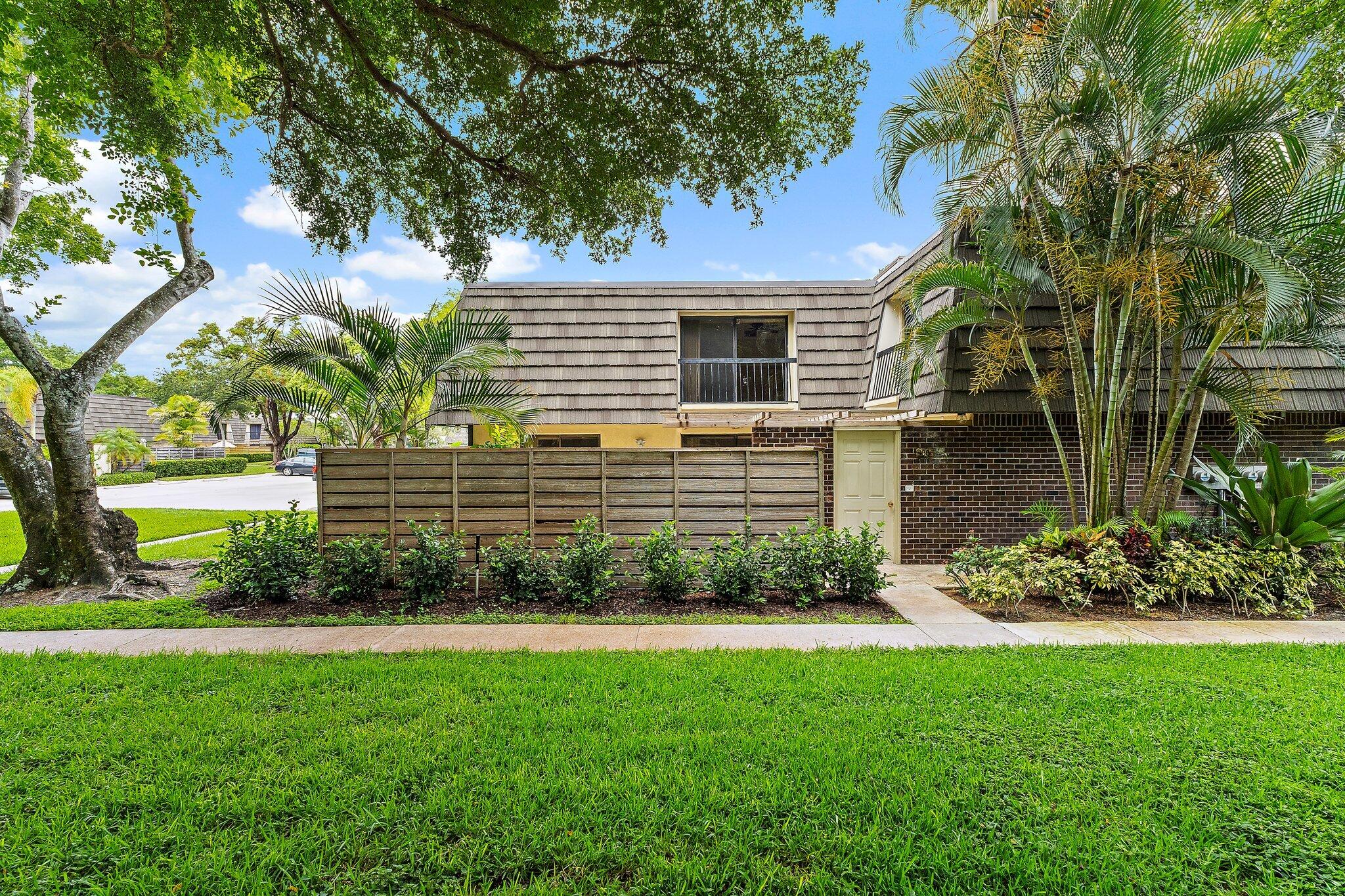 108 1st Terrace, Palm Beach Gardens, FL 33418, Palm Beach Gardens