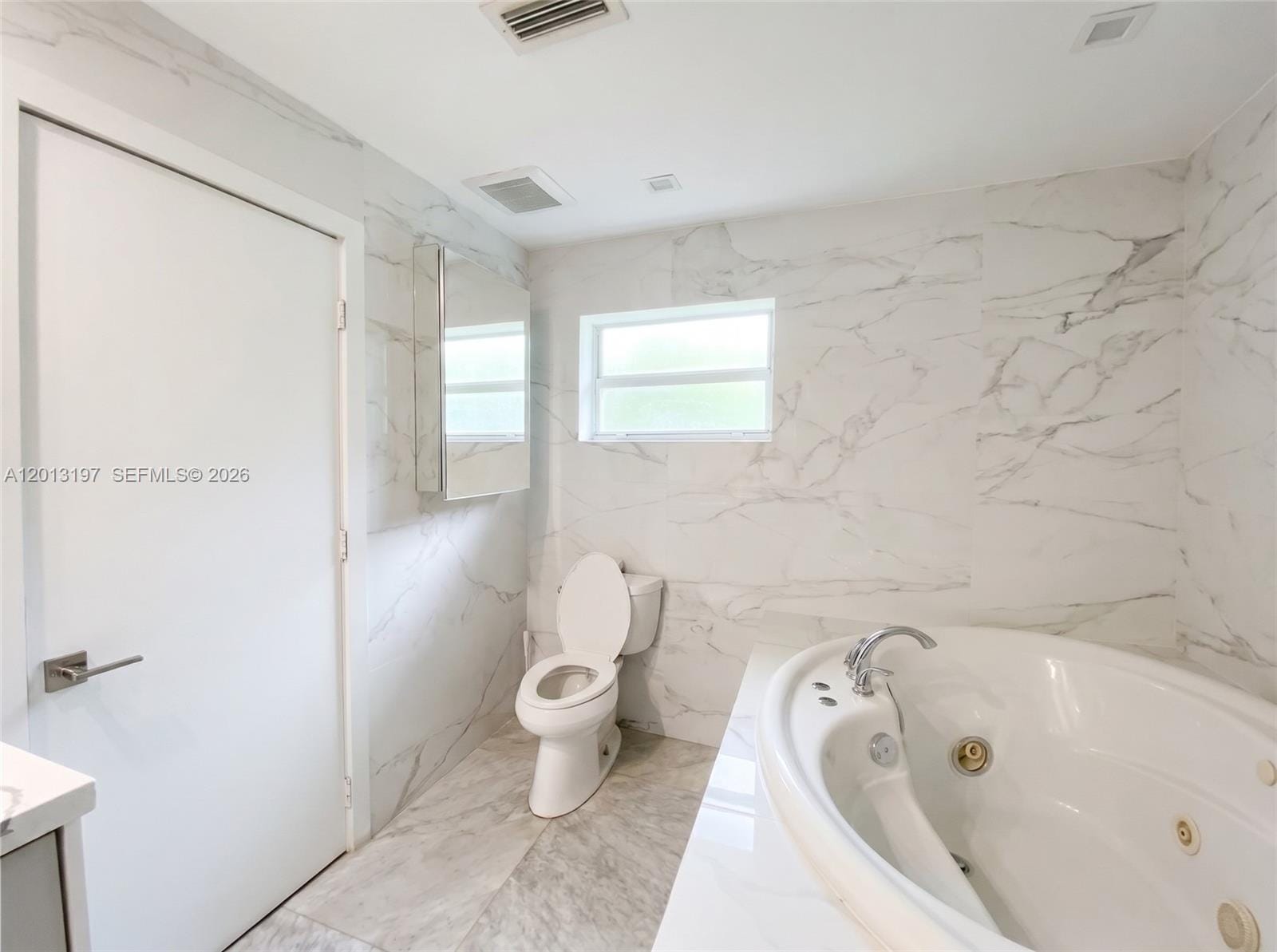 21335 NE 19th Court, Miami, FL 33179 photo 25