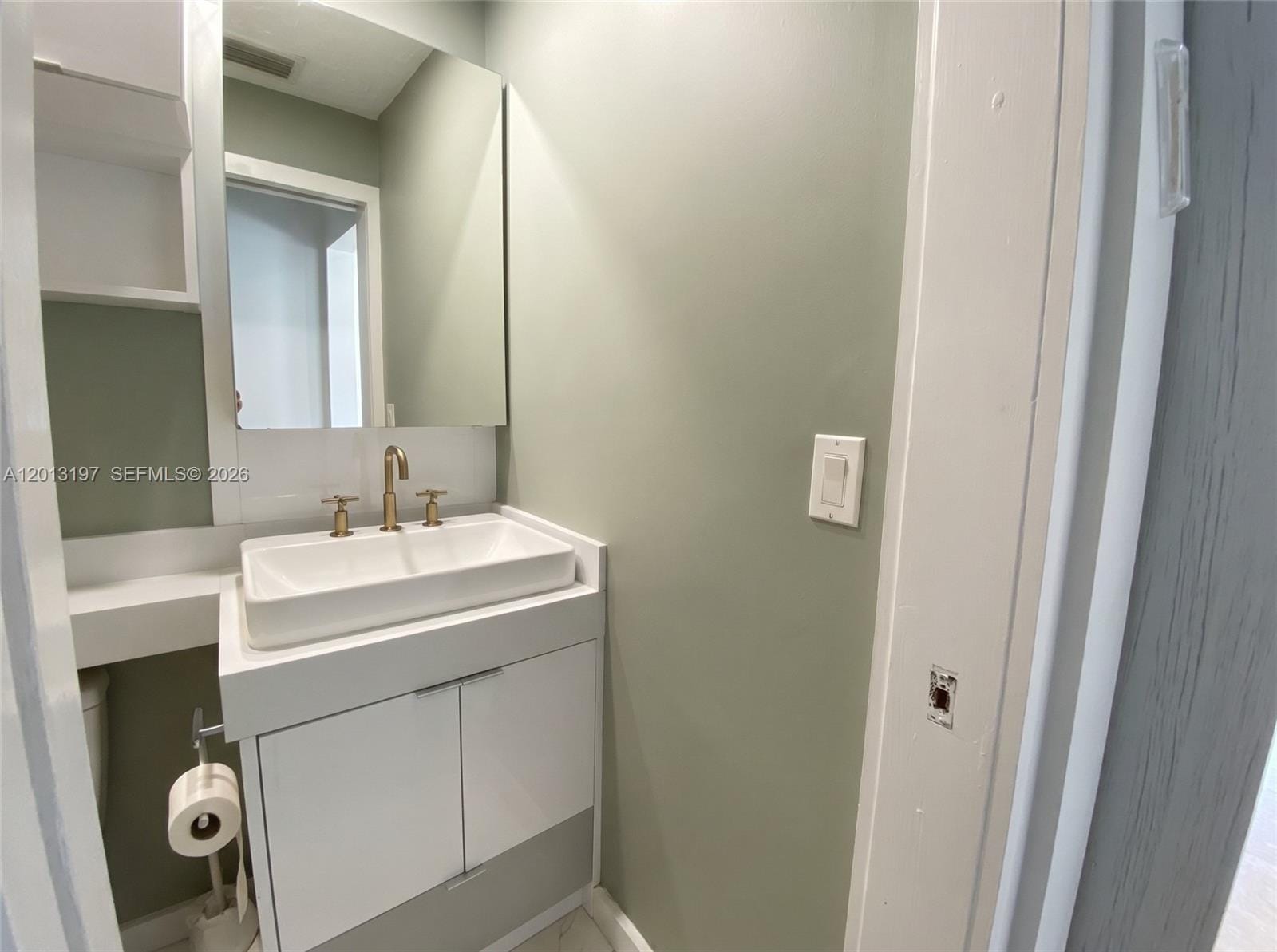 21335 NE 19th Court, Miami, FL 33179 photo 26