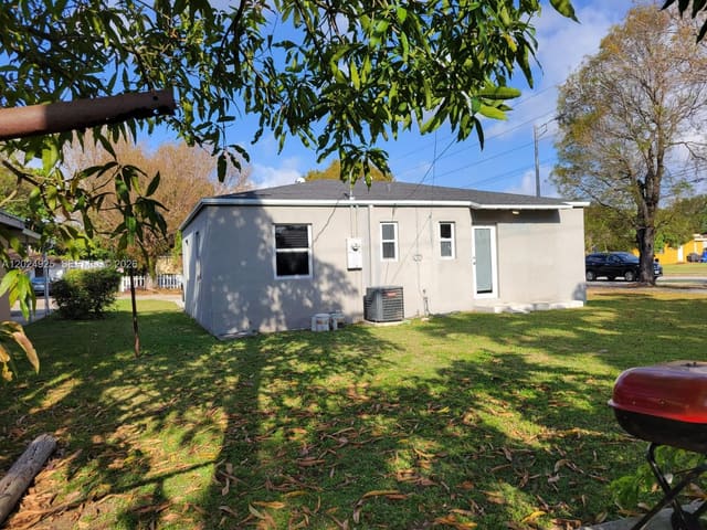 6401 SW 58th Avenue 6401, South Miami, FL 33143