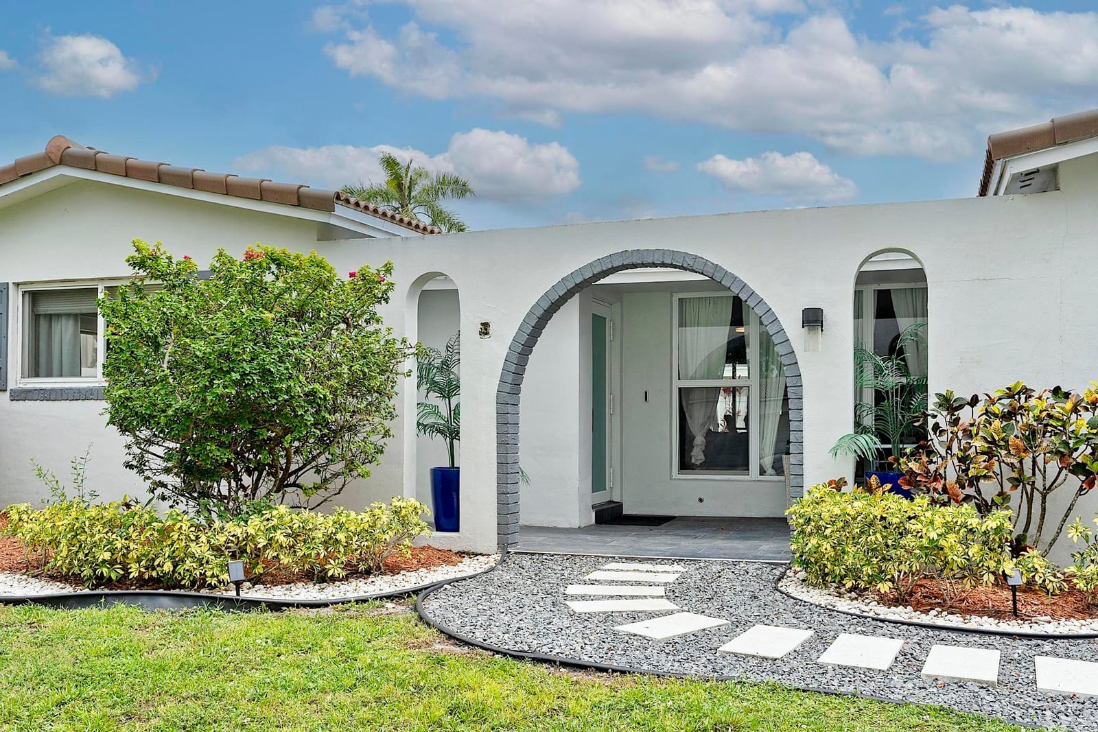 10476 NW 3rd Street, Plantation, FL 33324 photo 4