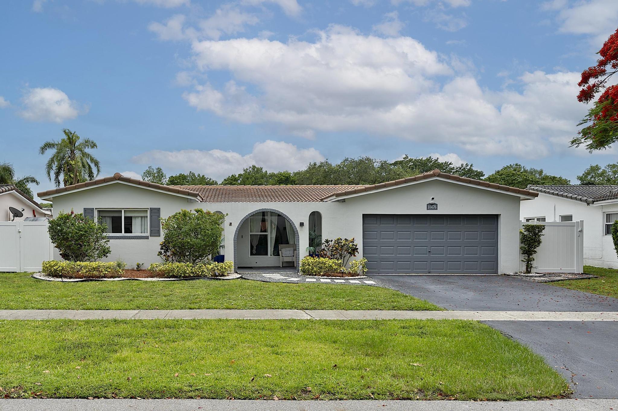 10476 NW 3rd Street, Plantation, FL 33324, Plantation