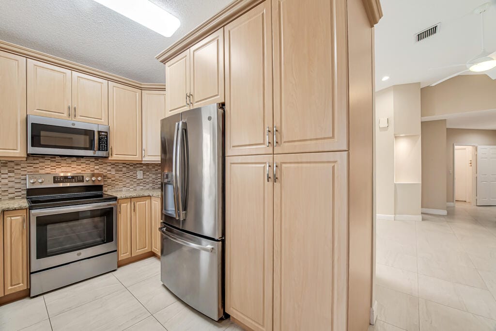 9529 Cherry Blossom Terrace, Boynton Beach, FL 33437 photo 15