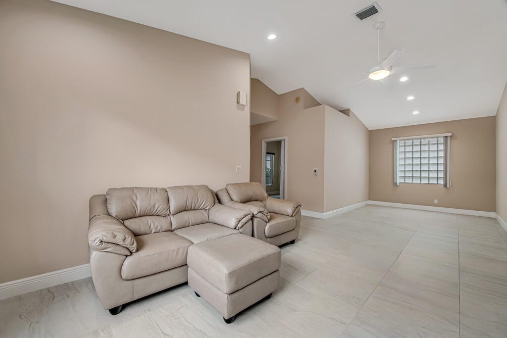 9529 Cherry Blossom Terrace — photo 5
