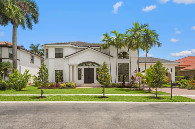 18684 SW 17th Court, Harbour Lakes Estates, Miramar, FL