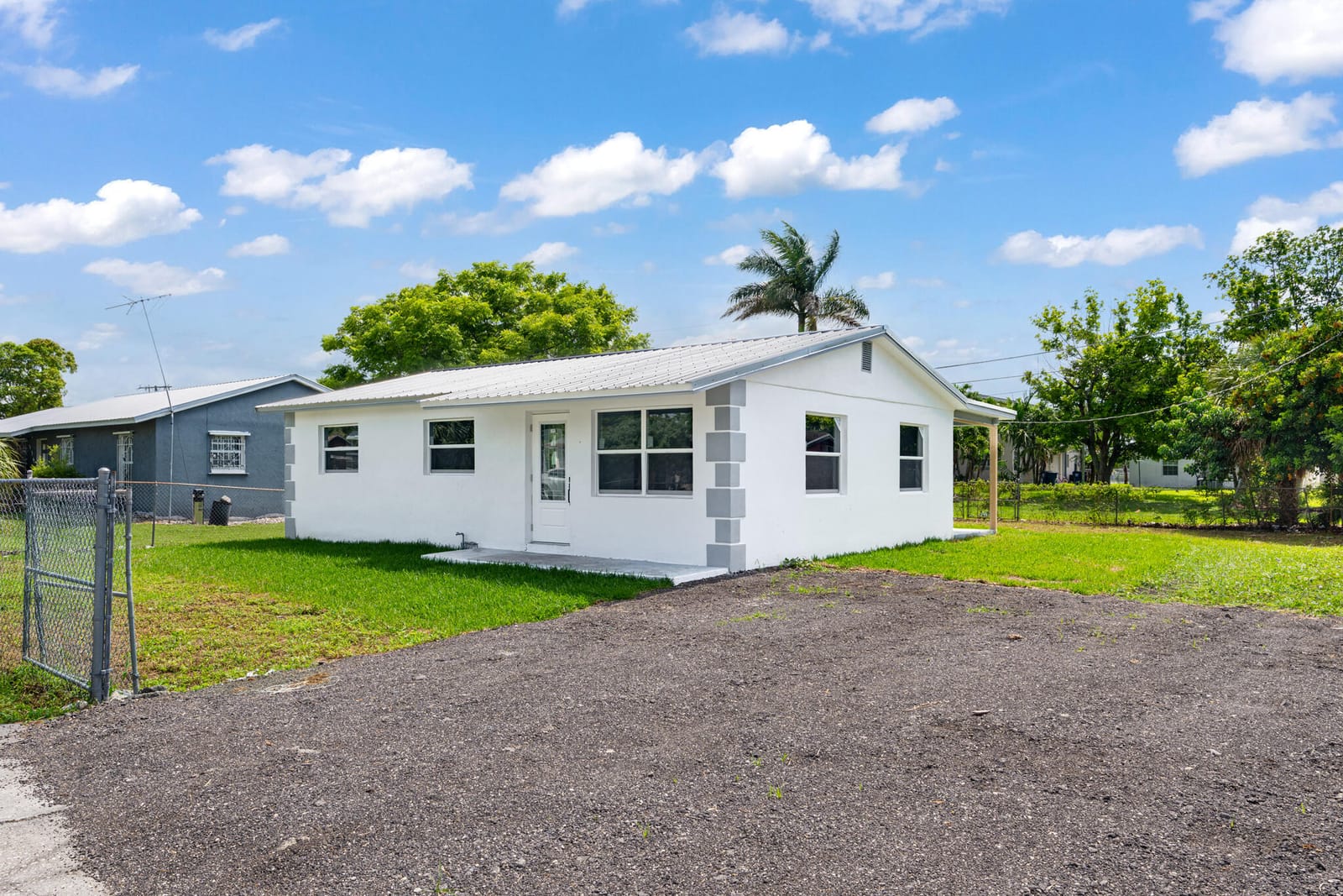 245 SW 11th Avenue — photo 3