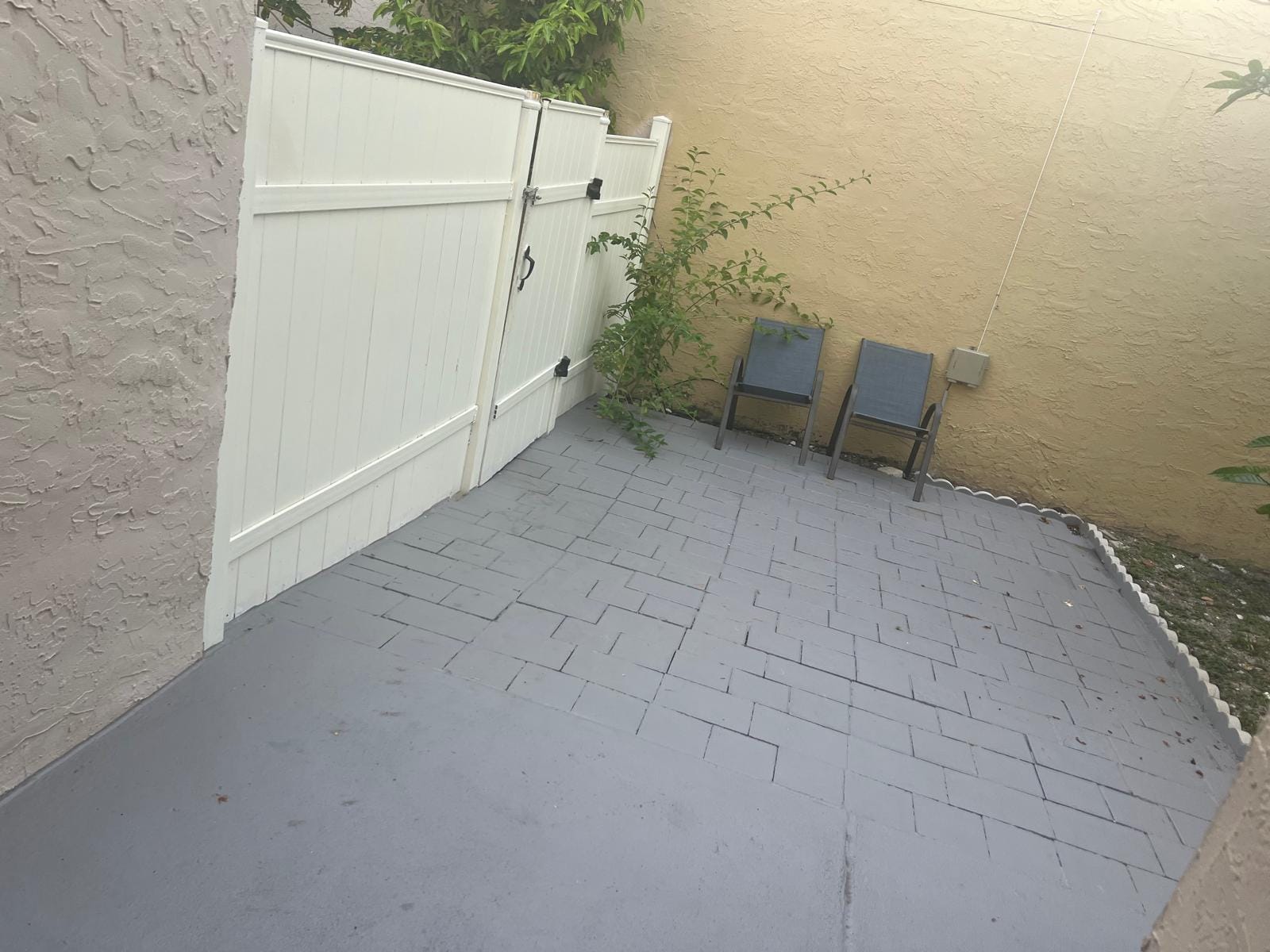 5765 Strawberry Lakes Circle — photo 4