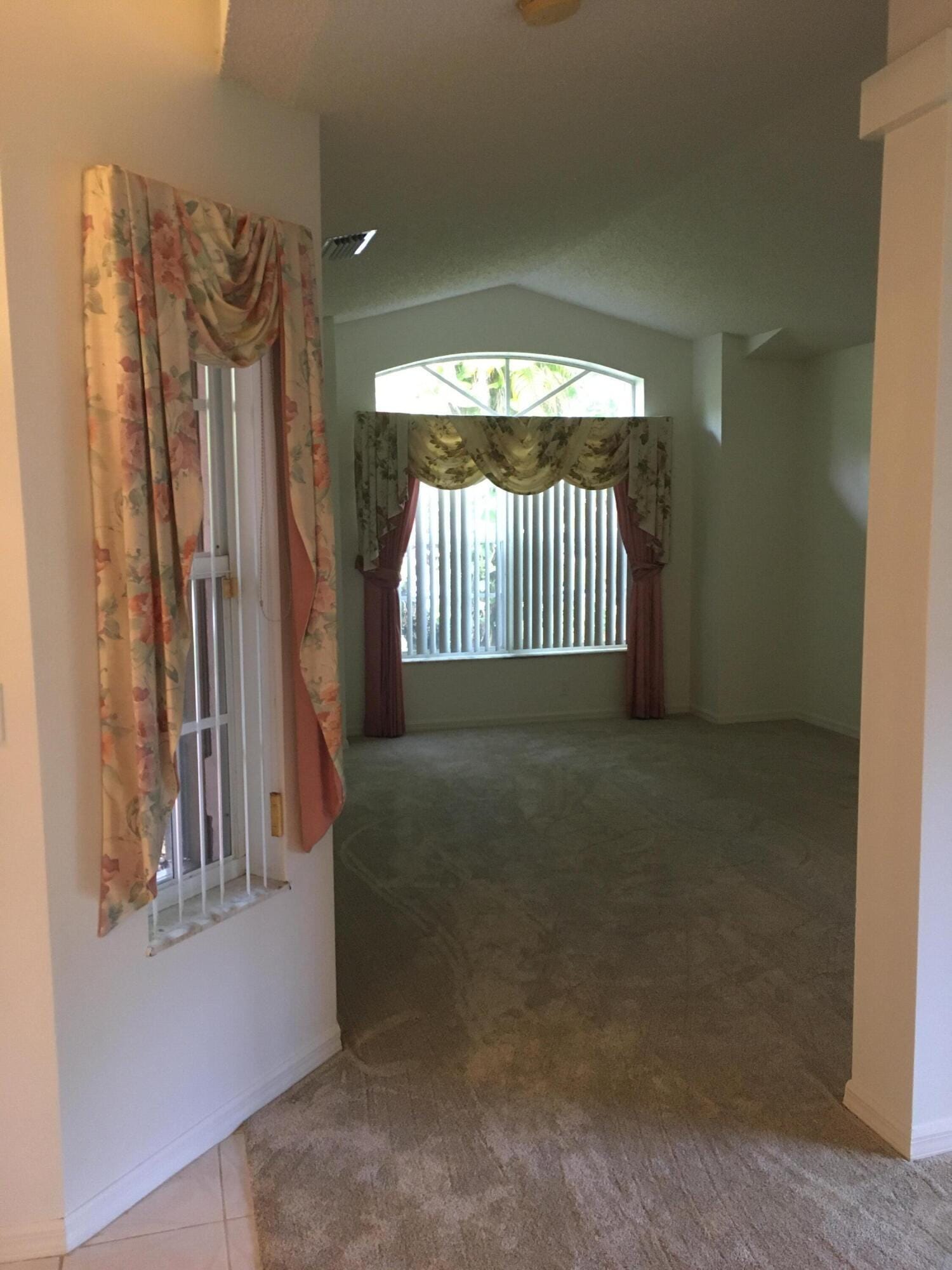 1538 SW Neptune Avenue — photo 6