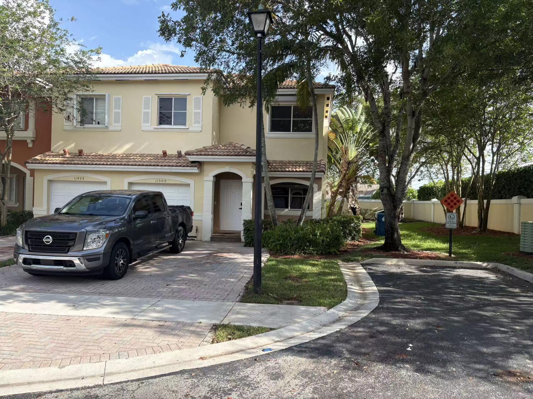 11500 NW 33rd Street, Sunrise, FL 33323, Sunrise