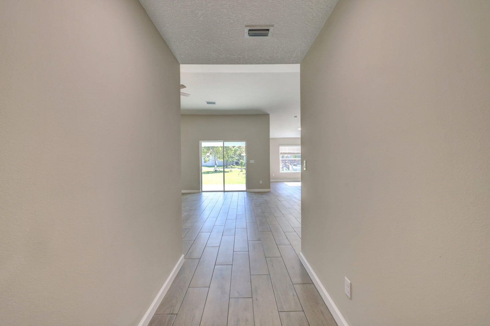 757 SW Sardinia Avenue — photo 4