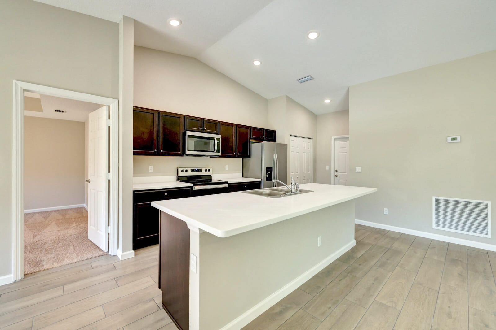757 SW Sardinia Avenue — photo 9