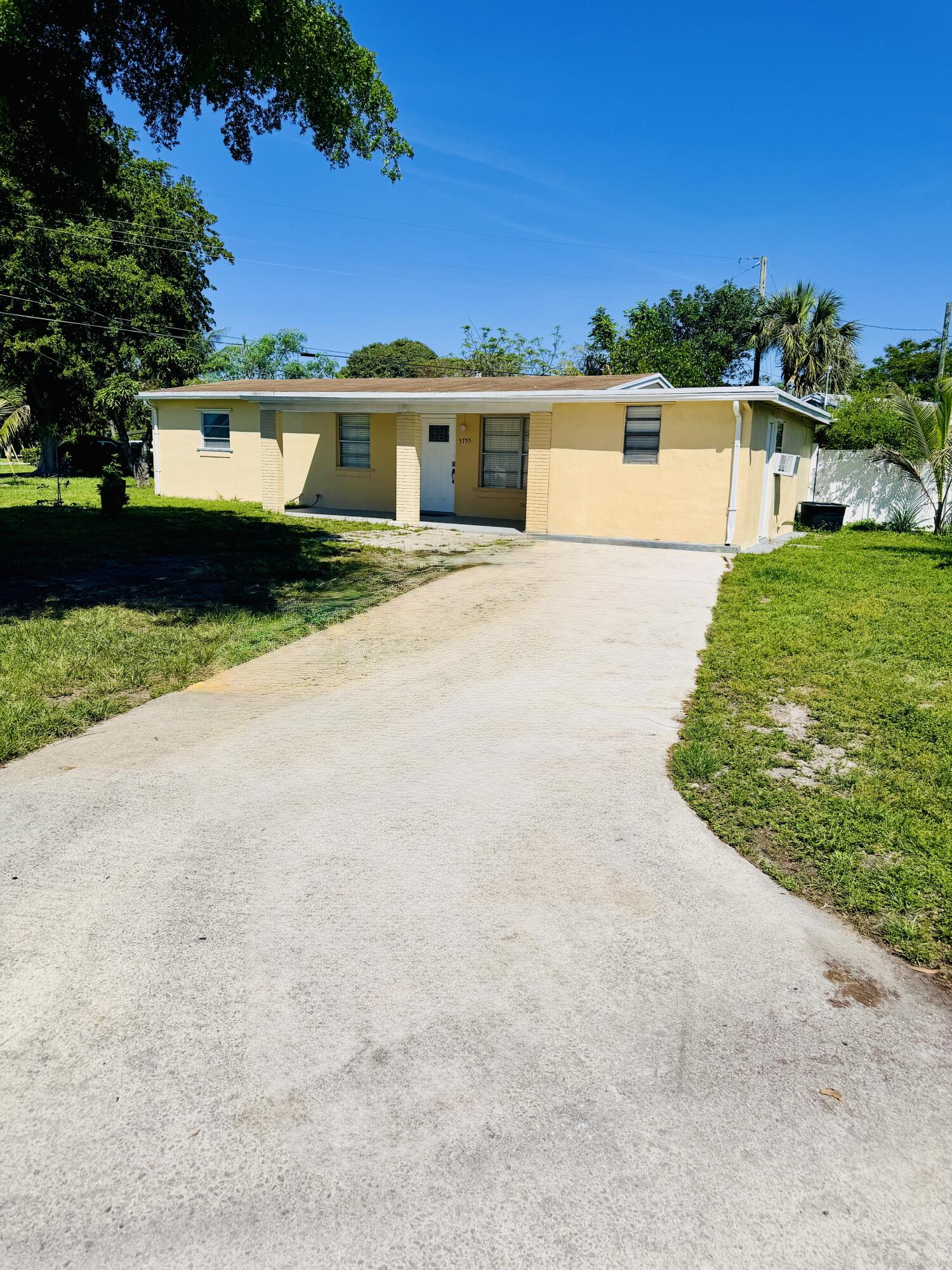 5755 Winfield Boulevard, Margate, FL 33063, Margate