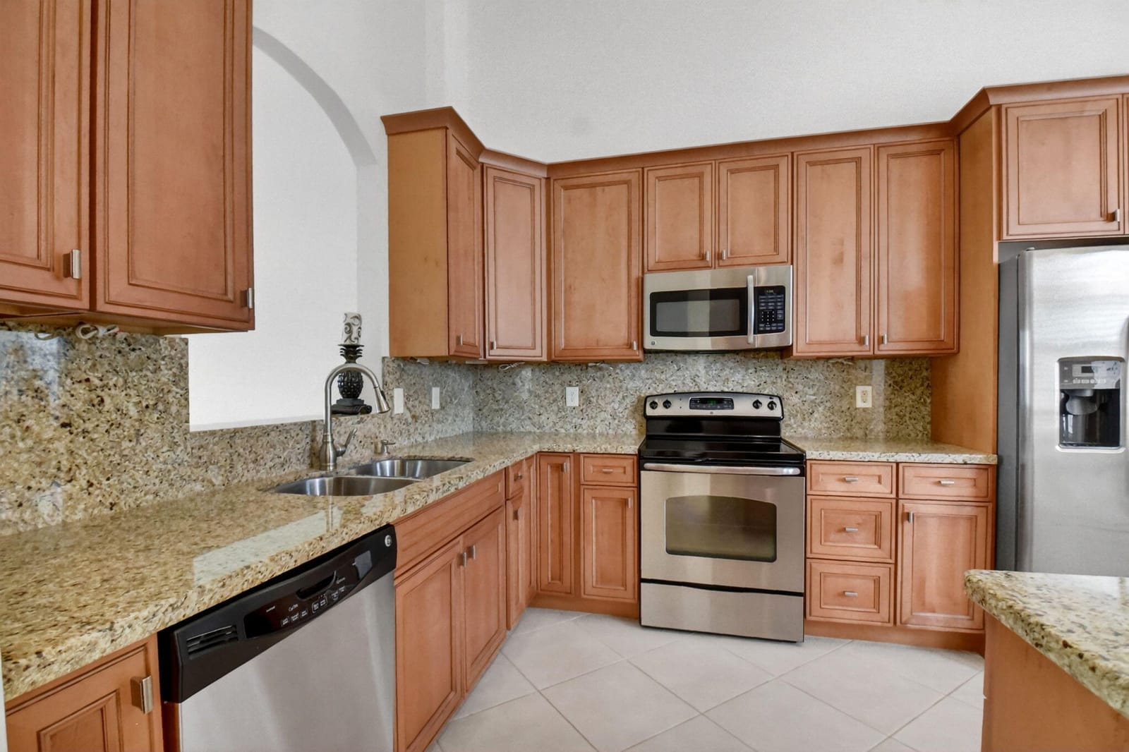 15239 Ixora Road — photo 11