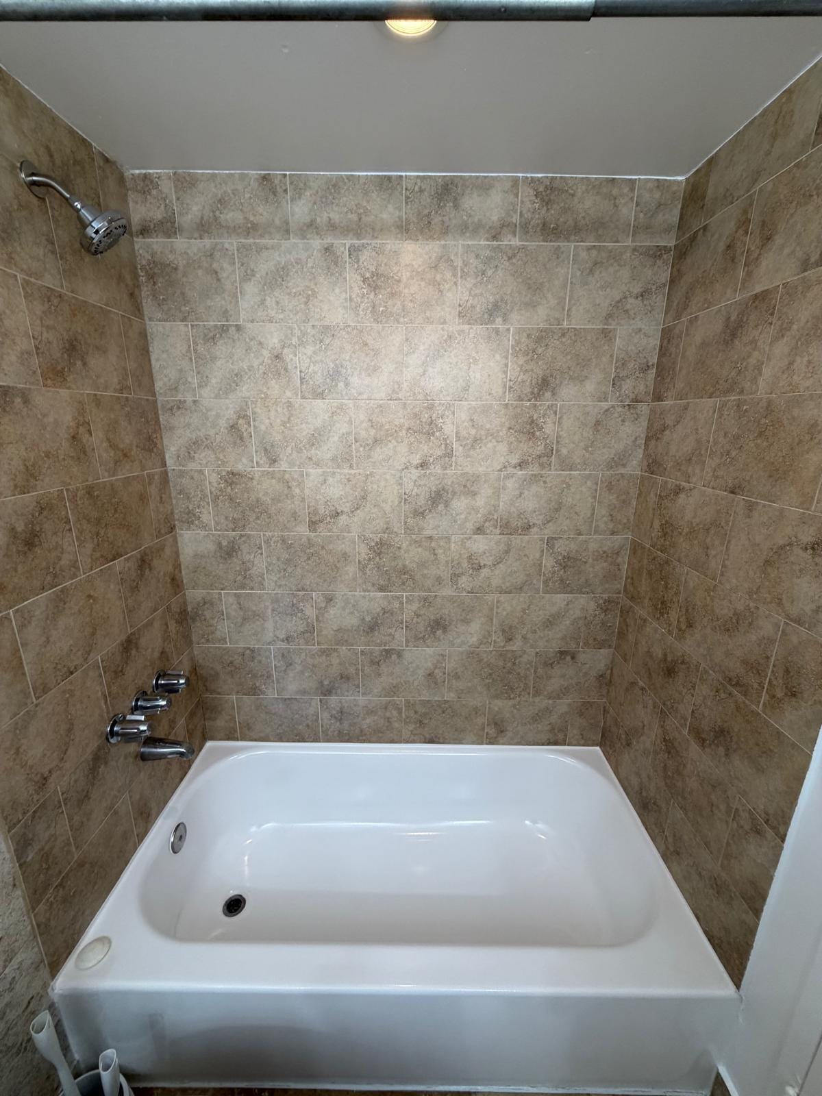 26 Diplomat Parkway 2880 — photo 11