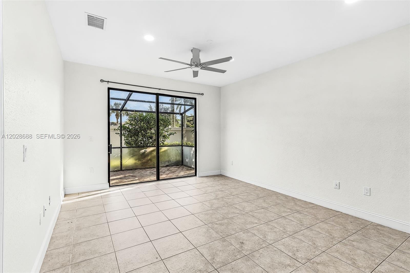 7542 Bristol Circle, Naples, FL 34120 photo 12