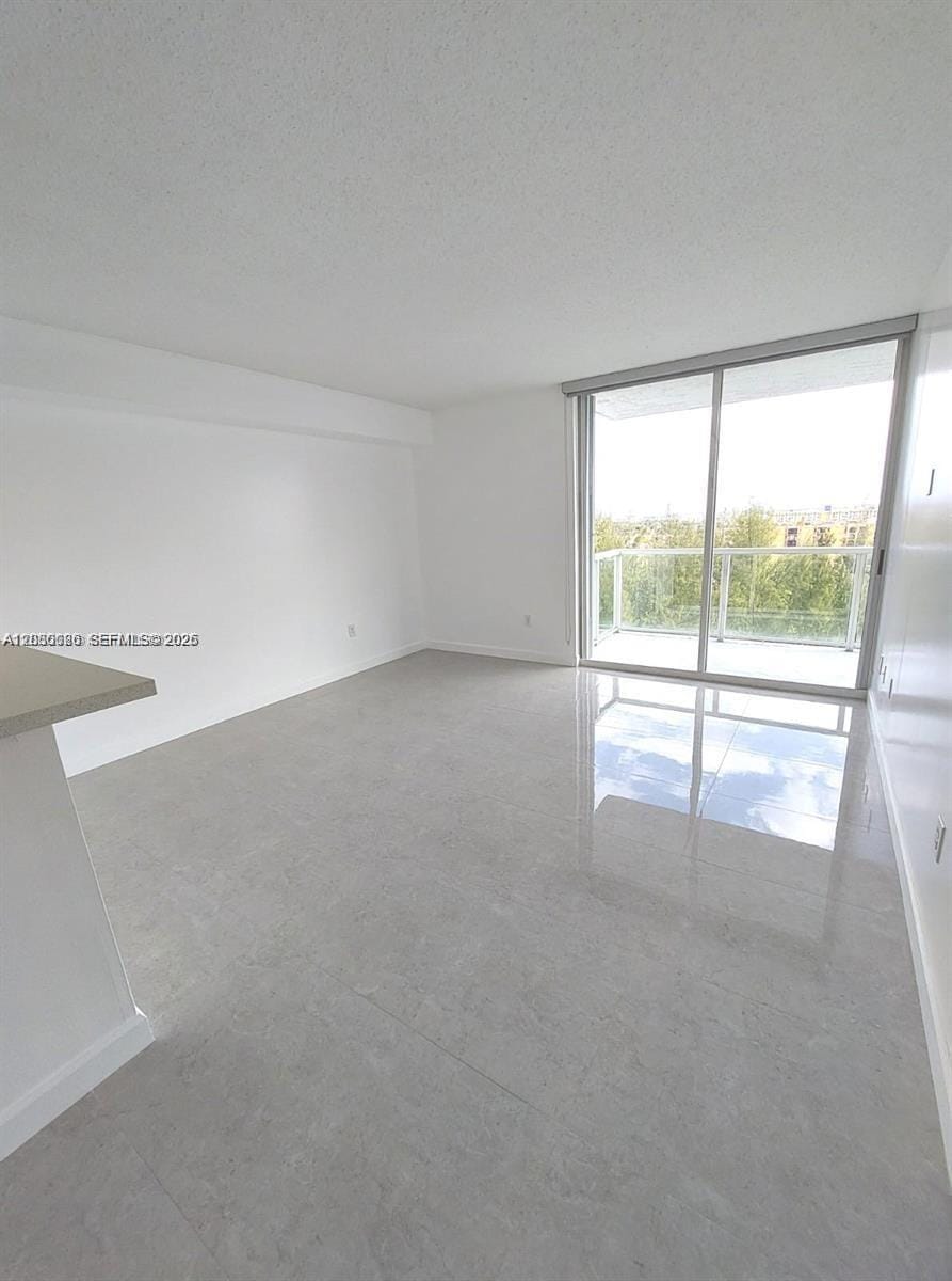 5077 NW 7th Street 1111, Miami, FL 33126 photo 13