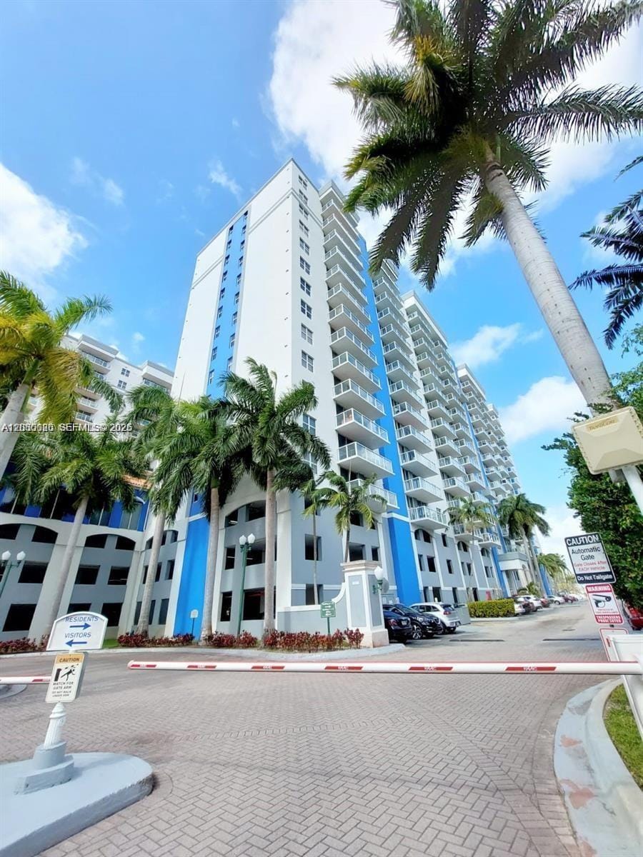 5077 NW 7th Street 1111, Miami, FL 33126 photo 3