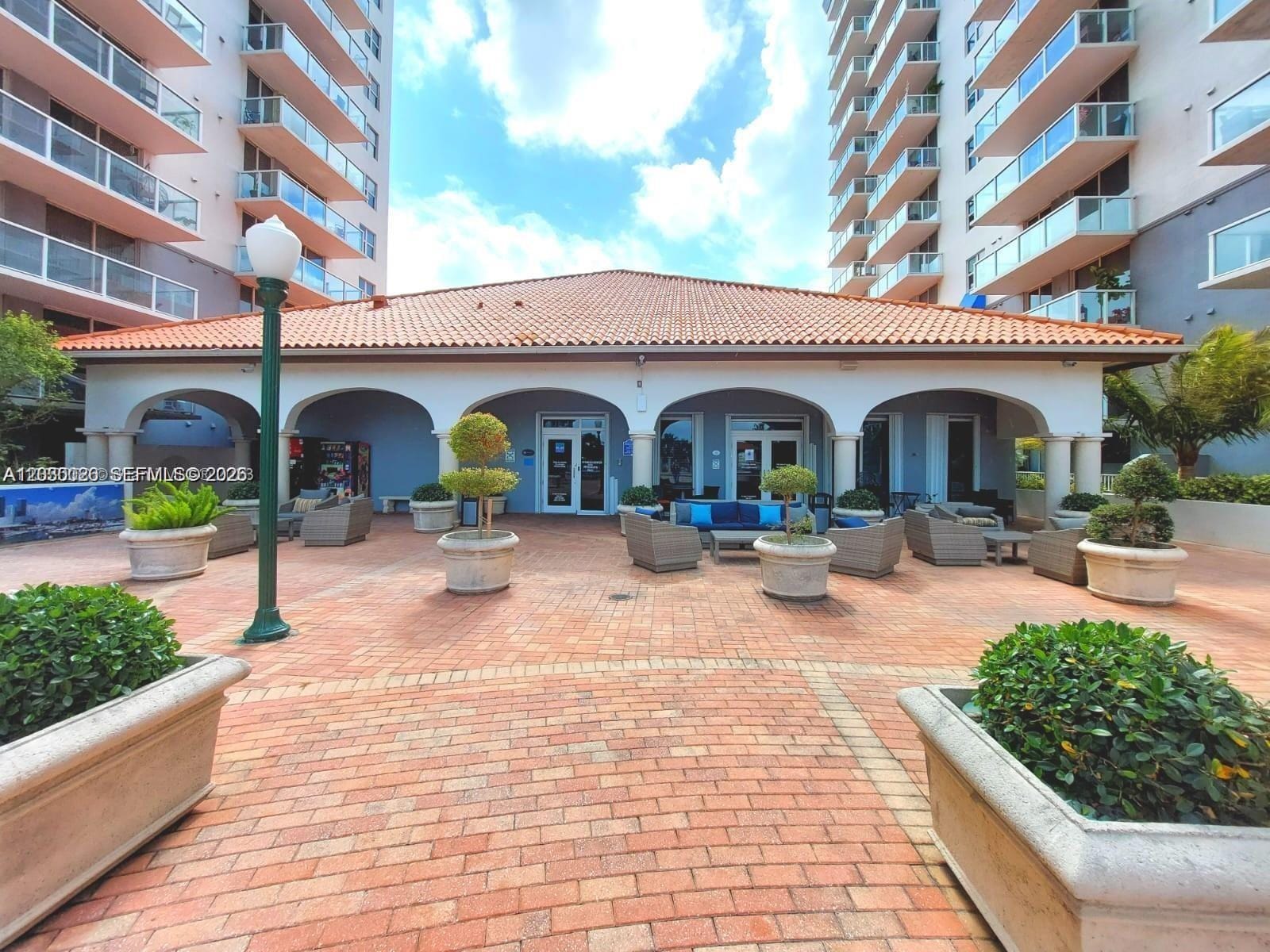 5077 NW 7th Street 1111, Miami, FL 33126 photo 28