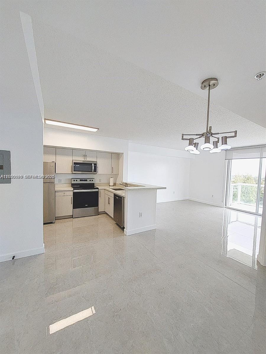 5077 NW 7th Street 1111, Miami, FL 33126 photo 8