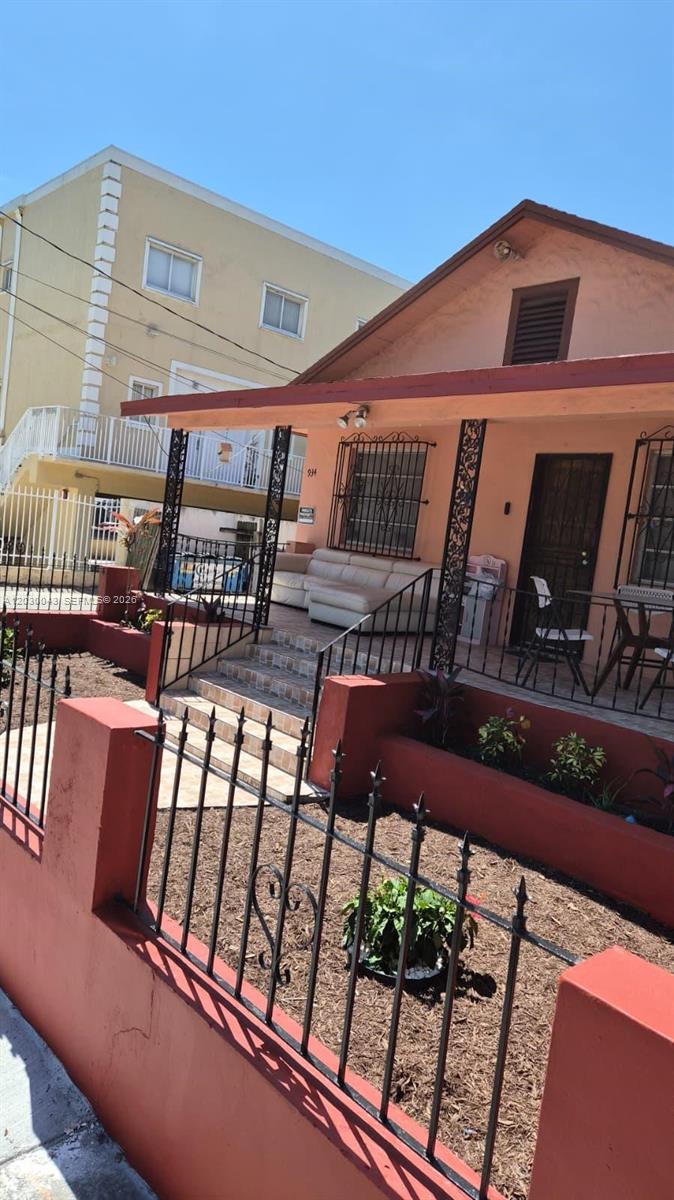 934 SW 3rd Street, Miami, FL 33130, Miami