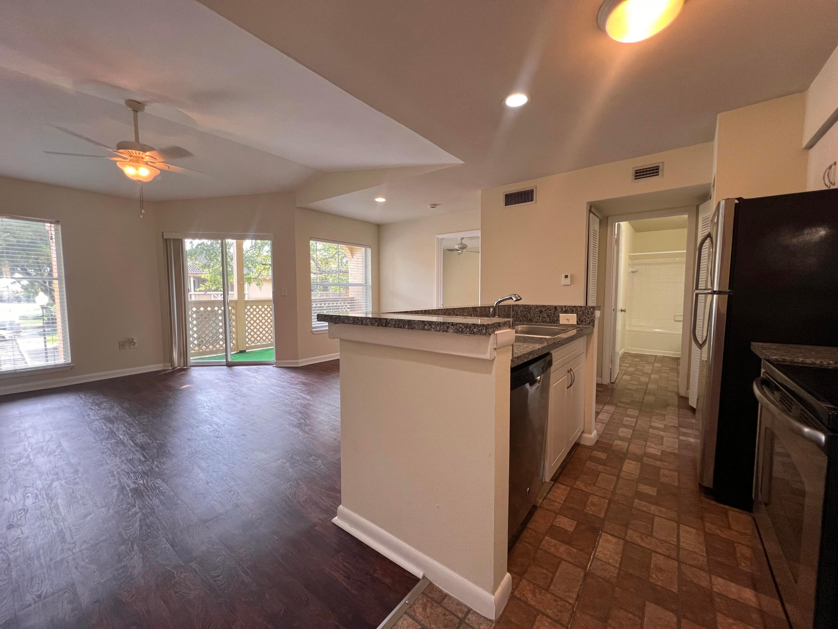 4879 Via Palm Lakes 615, West Palm Beach, FL 33417, West Palm Beach