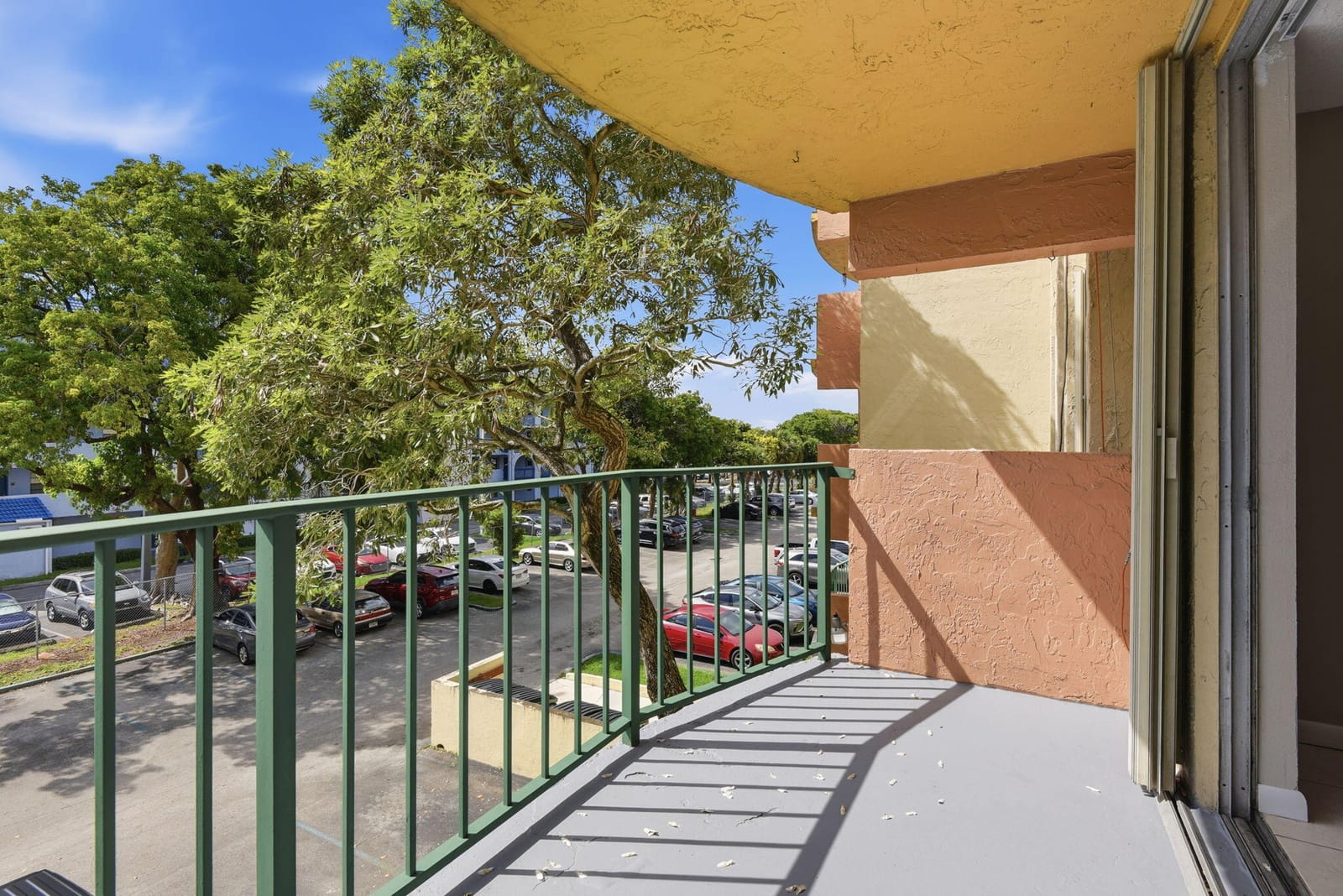 9360 Fontainebleau Boulevard Apt 310, Miami, FL 33172 photo 28