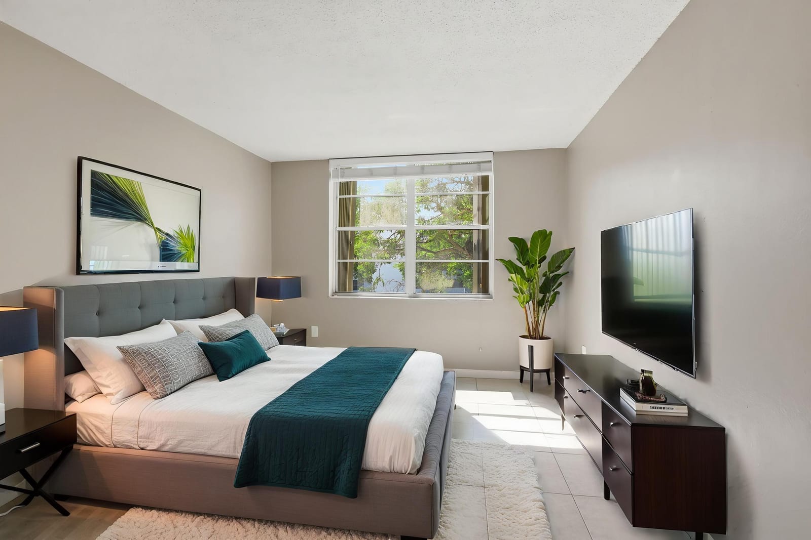 9360 Fontainebleau Boulevard Apt 310, Miami, FL 33172 photo 6