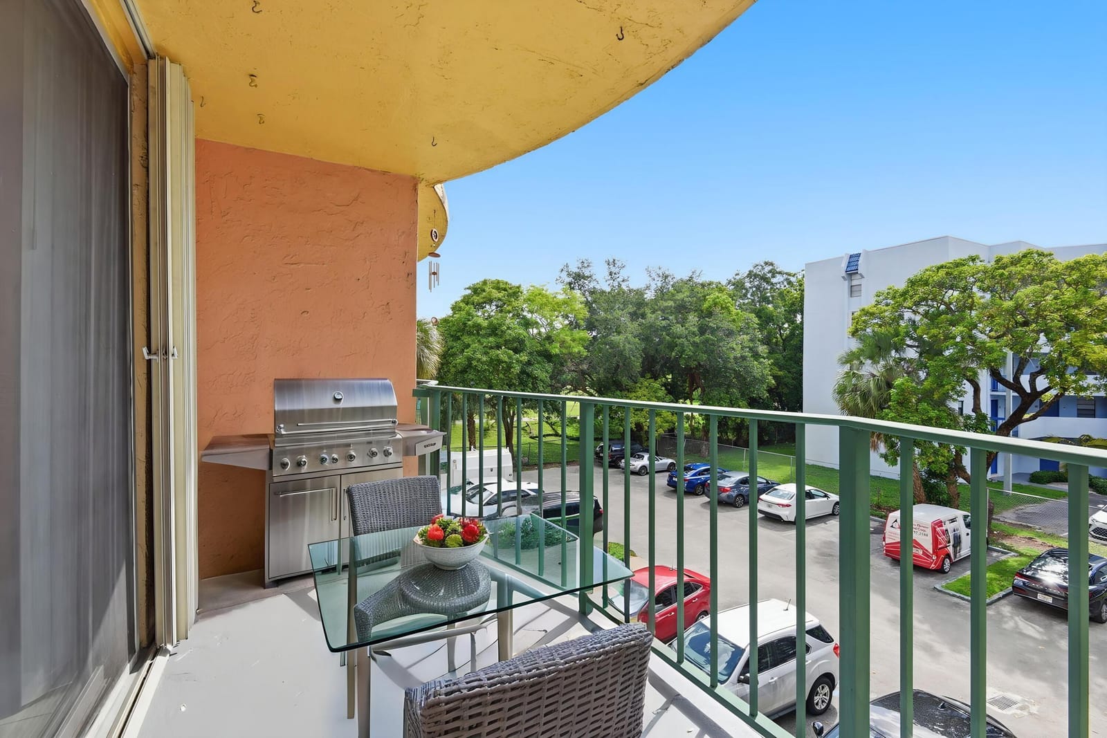 9360 Fontainebleau Boulevard Apt 310, Miami, FL 33172 photo 10