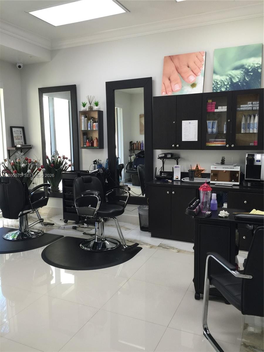 5085 NW 7th Street 602, Miami, FL 33126 photo 17