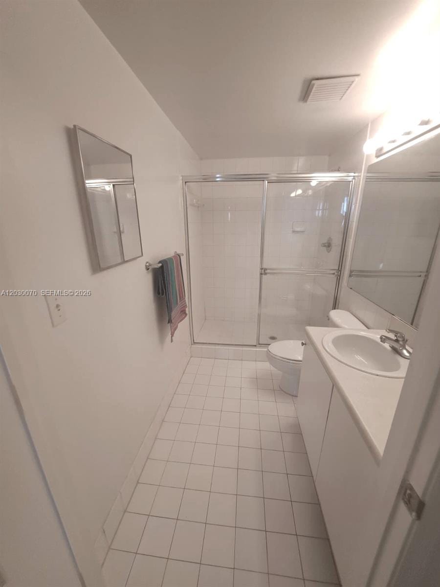 5085 NW 7th Street 602 — photo 10