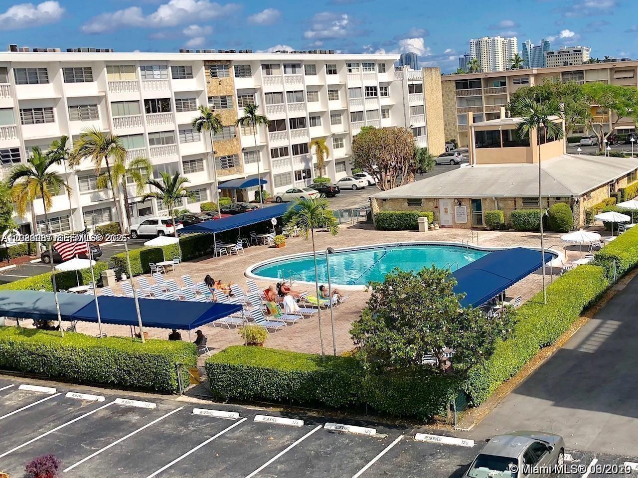 215 SE 3rd Avenue 206A, Hallandale Beach, FL 33009, Hallandale Beach